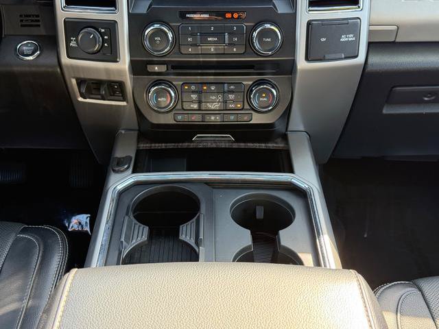 Used 2018 Ford F350 Lariat w/ Lariat Ultimate Package AWD/4WD image 24