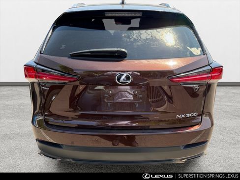 Used 2018 Lexus NX 300 FWD w/ Premium Package image 6