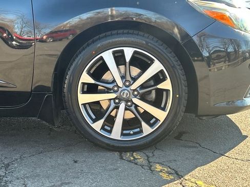 Used 2016 Nissan Altima 2.5 SR image 29