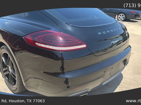 Used 2014 Porsche Panamera RWD image 16