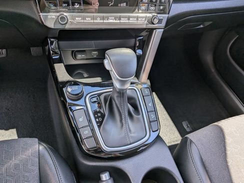 Certified 2025 Kia Seltos S AWD/4WD image 26