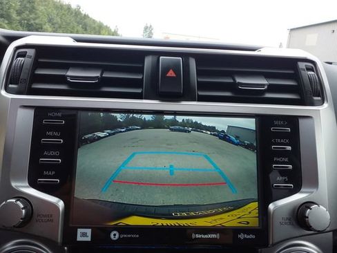 Used 2021 Toyota 4Runner Limited AWD/4WD image 16
