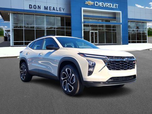 New 2026 Chevrolet Trax RS w/ Driver Confidence Package image 1