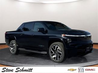 New 2025 Chevrolet Silverado EV RST video 2
