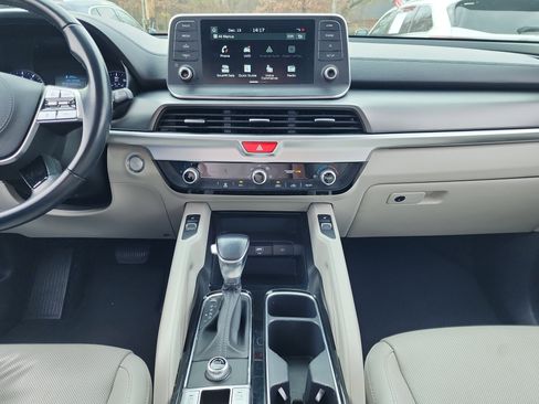 Used 2021 Kia Telluride S image 24
