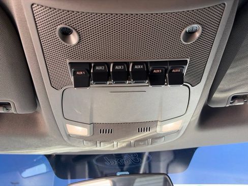 Used 2019 Ford F250 XLT w/ XLT Premium Package AWD/4WD image 26