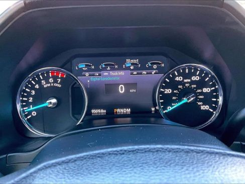 Used 2022 Ford F250 Platinum image 20