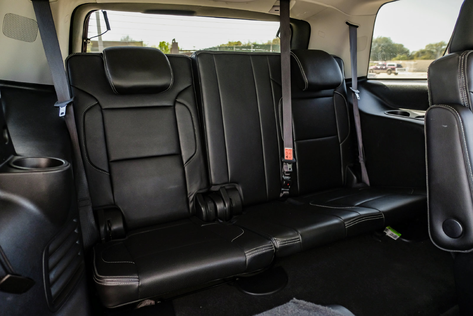 Used 2018 GMC Yukon Denali RWD image 46