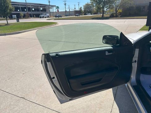 Used 2008 Ford Mustang GT image 23