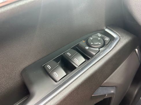 Used 2024 Chevrolet Silverado 1500 LT AWD/4WD image 20