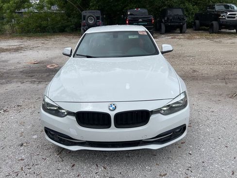 Used 2017 BMW 330i Sedan image 12