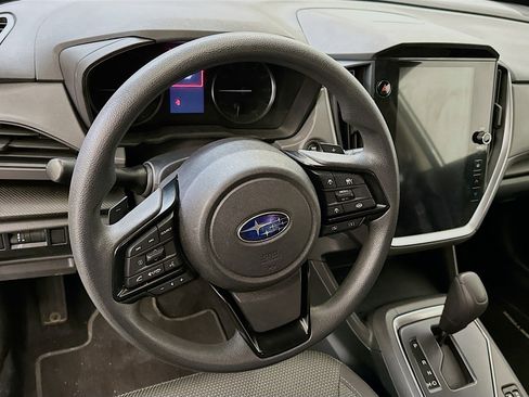 Used 2024 Subaru Crosstrek 2.0i Premium image 18