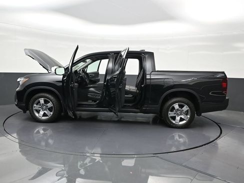 Used 2025 Honda Ridgeline RTL image 32