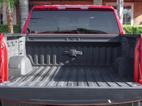 Used 2025 Chevrolet Silverado 1500 LT Trail Boss w/ Protection Package AWD/4WD image 8