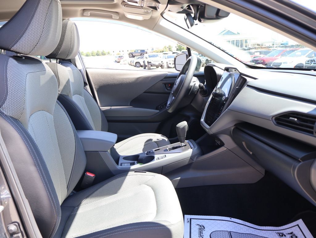 Used 2024 Subaru Crosstrek 2.0i Premium AWD/4WD image 8
