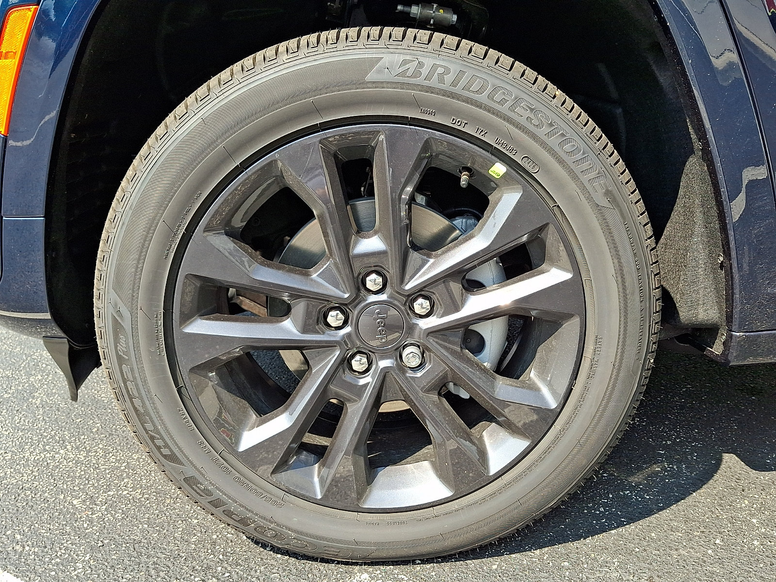 New 2026 Jeep Grand Cherokee Limited AWD/4WD image 5