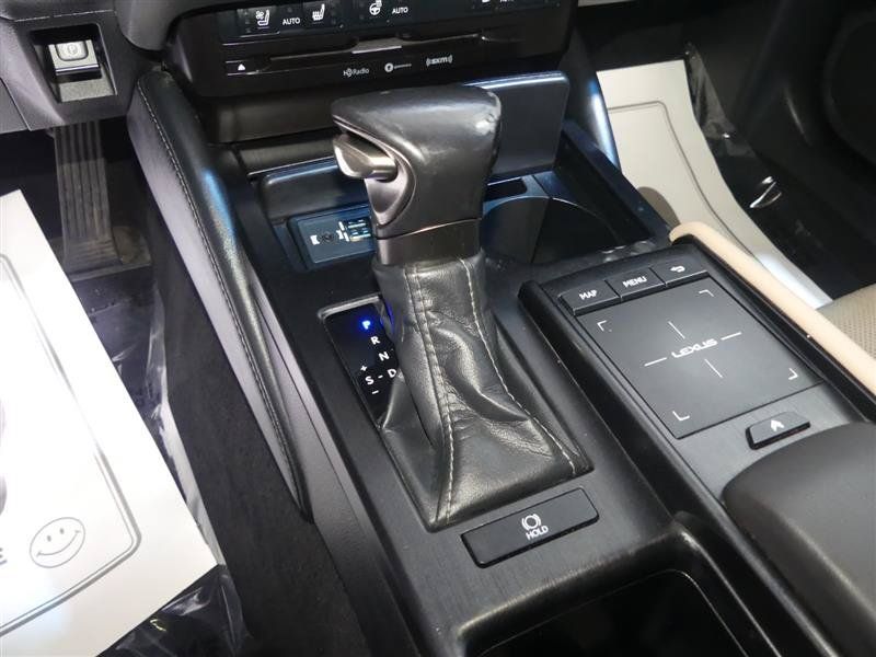 Used 2019 Lexus ES 350 w/ Premium Package FWD image 39
