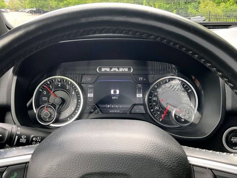 Used 2022 RAM 1500 Big Horn AWD/4WD image 10