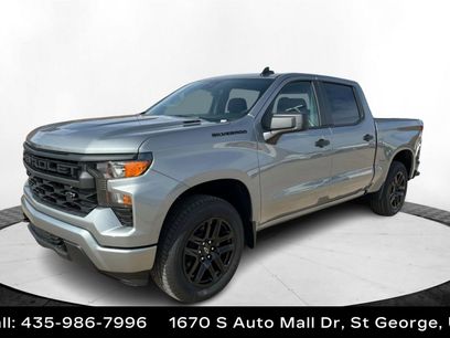 New 2026 Chevrolet Silverado 1500 Custom w/ LPO, Dark Essentials Package