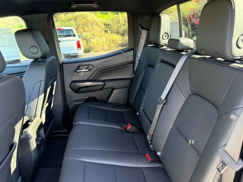 New 2026 Chevrolet Colorado LT w/ LT Convenience Package image 8