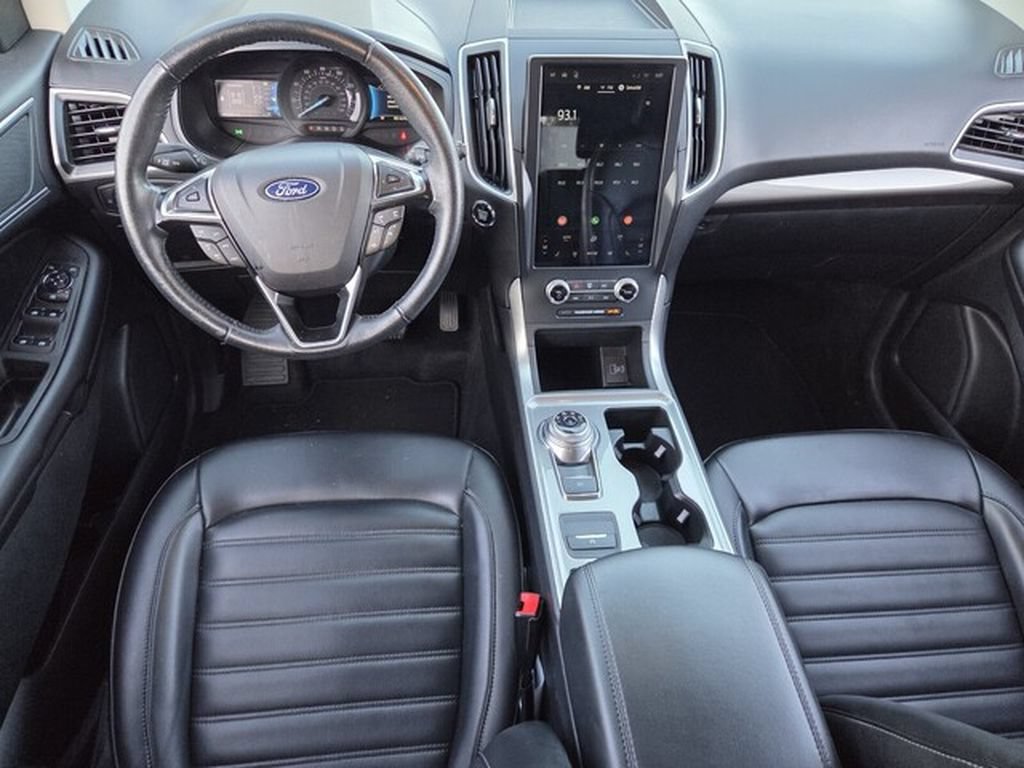 Used 2024 Ford Edge SEL AWD/4WD image 10