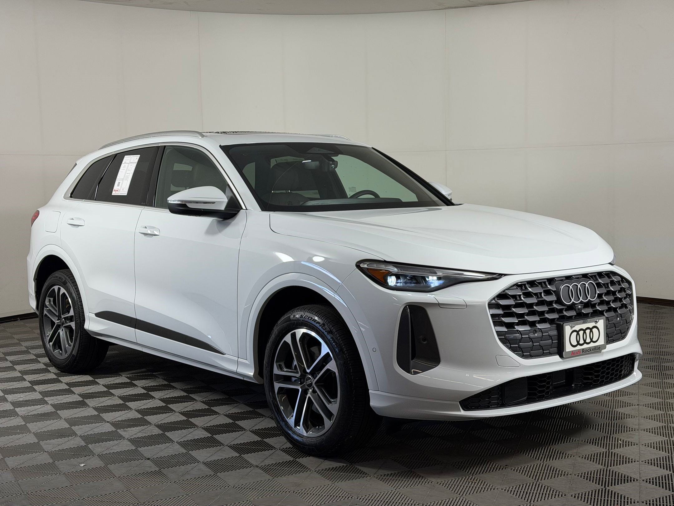 New 2026 Audi Q5 Premium AWD/4WD image 7