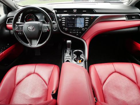 Used 2019 Toyota Camry XSE w/ Driver Assist Package FWD image 10