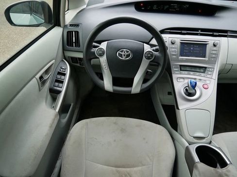 Used 2013 Toyota Prius Three FWD image 12