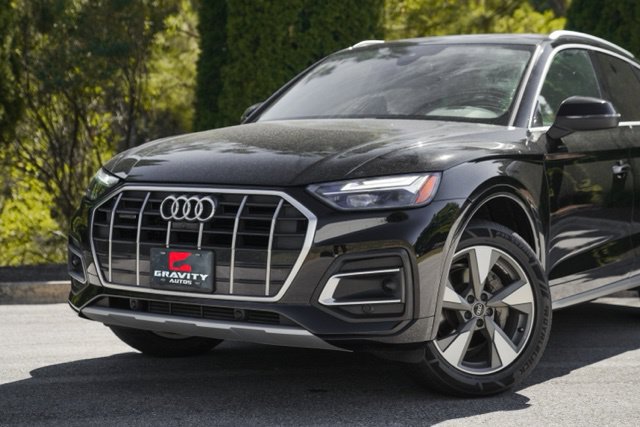 Used 2023 Audi Q5 2.0T Premium Plus w/ Premium Plus Package AWD/4WD image 2