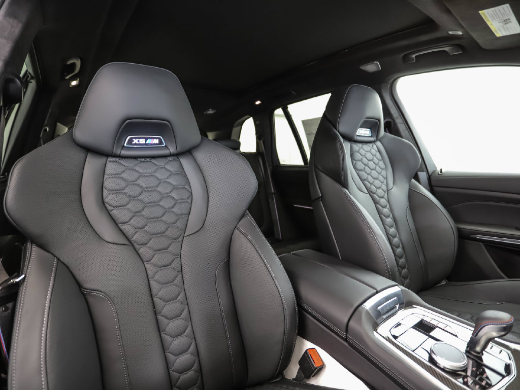 New 2026 BMW X5 M Competition w/ Executive Package AWD/4WD image 33