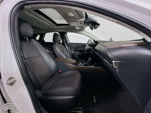 Used 2024 MAZDA CX-30 AWD 2.5 S w/ Premium Package image 30