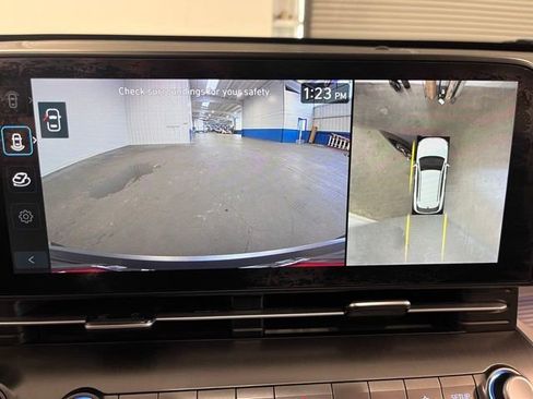 Used 2024 Hyundai Kona Limited image 27