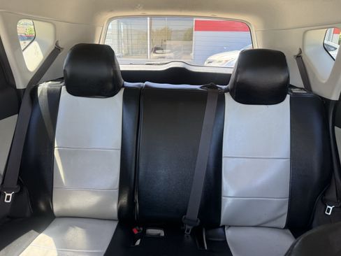 Used 2021 Kia Soul LX FWD image 13