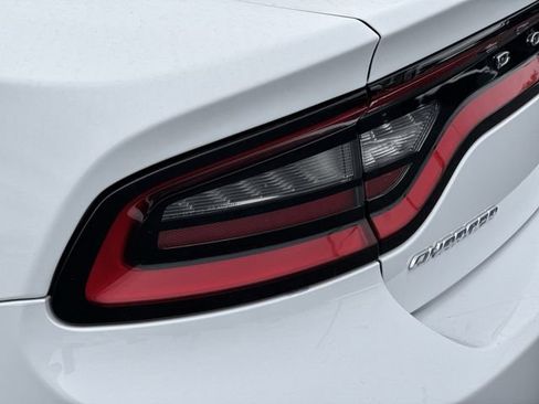 Used 2022 Dodge Charger SXT RWD image 29