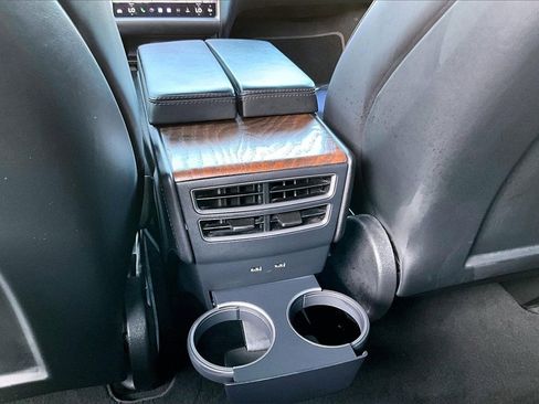 Used 2020 Tesla Model X Long Range image 10