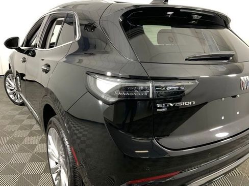 Used 2025 Buick Envision Avenir AWD/4WD image 36