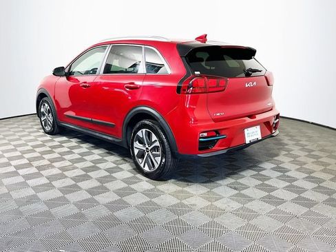 Used 2022 Kia Niro EX FWD image 6
