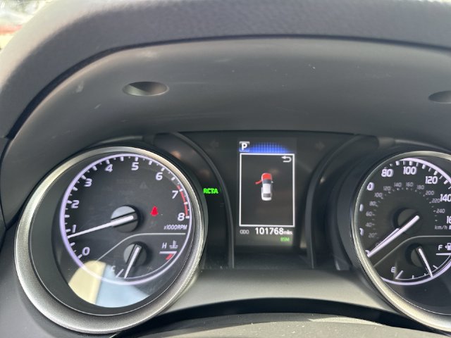 Used 2022 Toyota Camry SE w/ Convenience Package FWD image 15