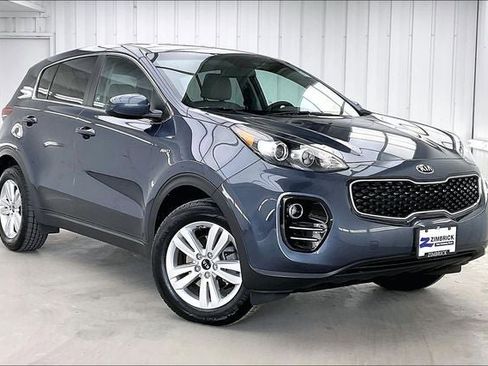 Used 2019 Kia Sportage LX image 1