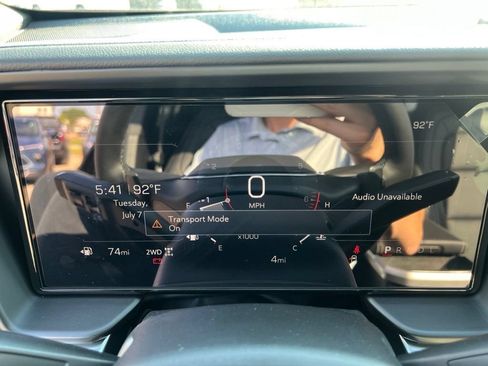 New 2026 GMC Terrain Elevation w/ Elevation Premium Package AWD/4WD image 23