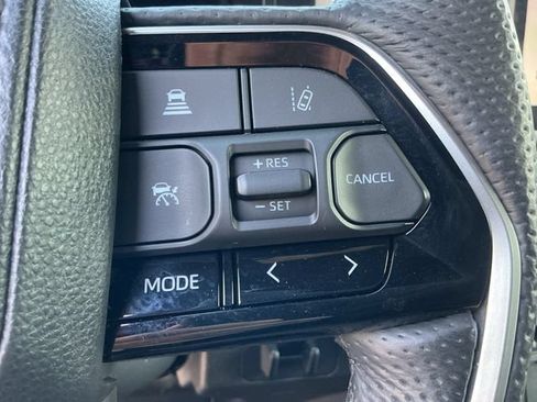 Certified 2024 Toyota Sequoia Platinum AWD/4WD image 20