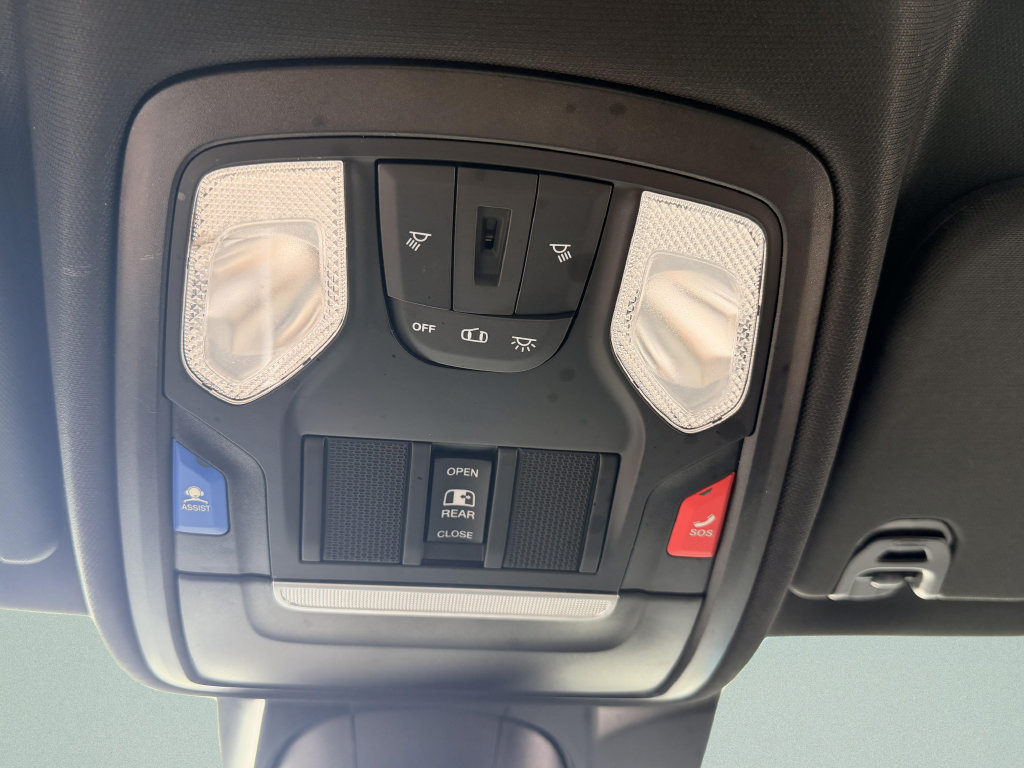 Used 2023 RAM 1500 Big Horn AWD/4WD image 28