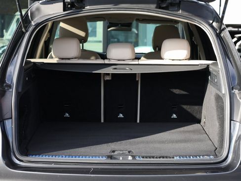 Used 2022 Mercedes-Benz GLC 300 image 8