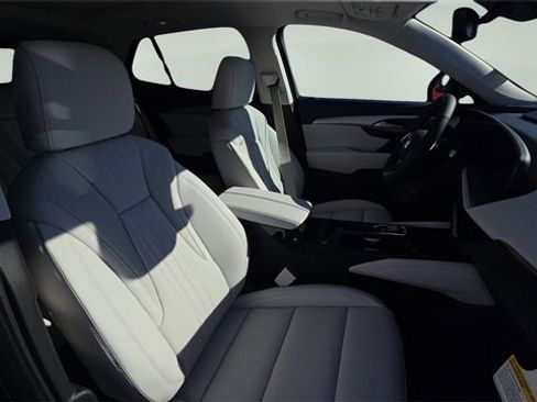 New 2026 Buick Envision Avenir image 16