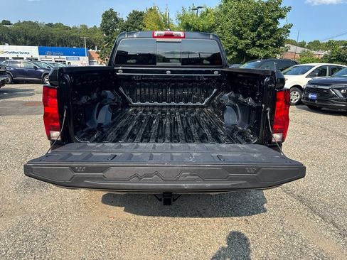 Used 2026 Chevrolet Colorado Trail Boss AWD/4WD image 6