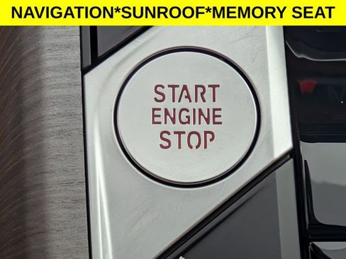 Used 2025 BMW 330i 330i image 26