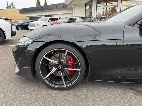 Used 2021 Toyota Supra Premium image 2