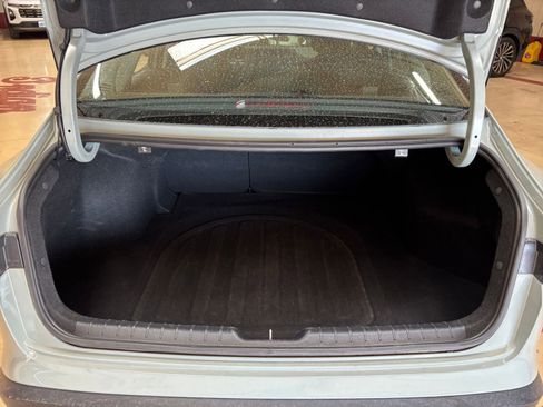 Used 2025 Kia K4 LXS image 30