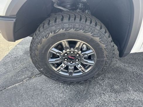 New 2026 GMC Sierra 1500 AT4X AWD/4WD image 10