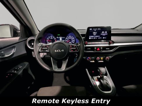 Used 2024 Kia Forte LX FWD image 8